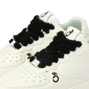 Laces Fluffy Black