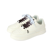Laces White to Black